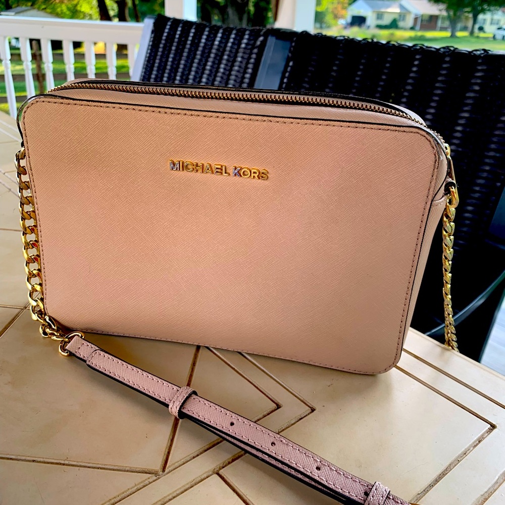 Michael Kors pink shoulder Bag